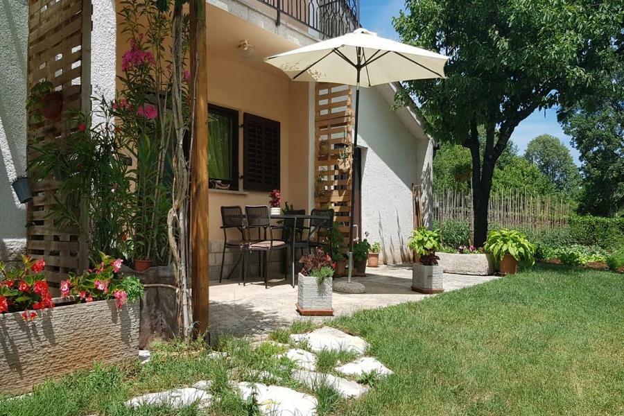 Apartment Norina Grožnjan Zewnętrze zdjęcie